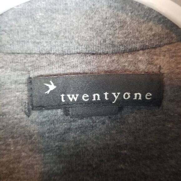 TWENTYONE Gray Jacket with Balloon Hem. Size S - Picture 5 of 12